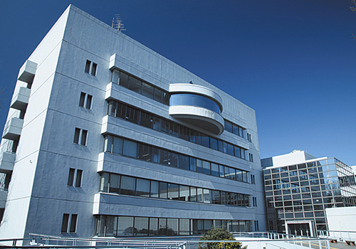 日本社会事業大学