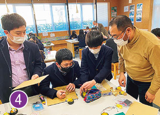 高大連携の一環、埼玉大学教育学部の准教授によるプログラミング特別授業
