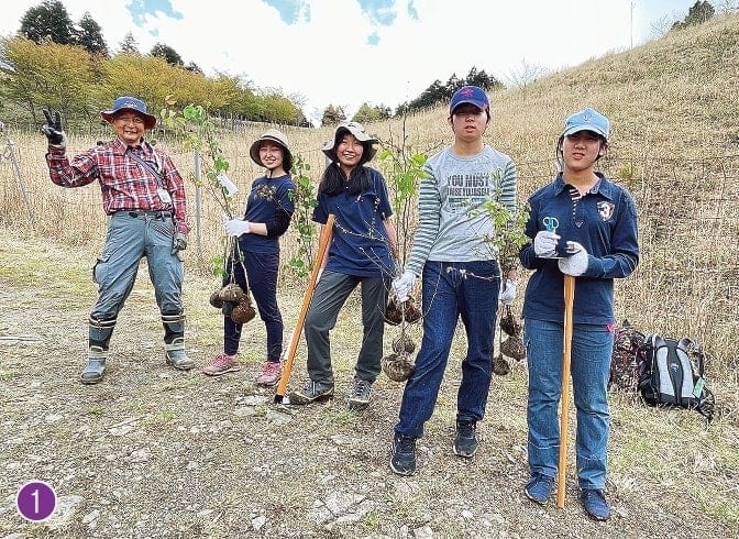 有志参加の丹沢での植樹活動