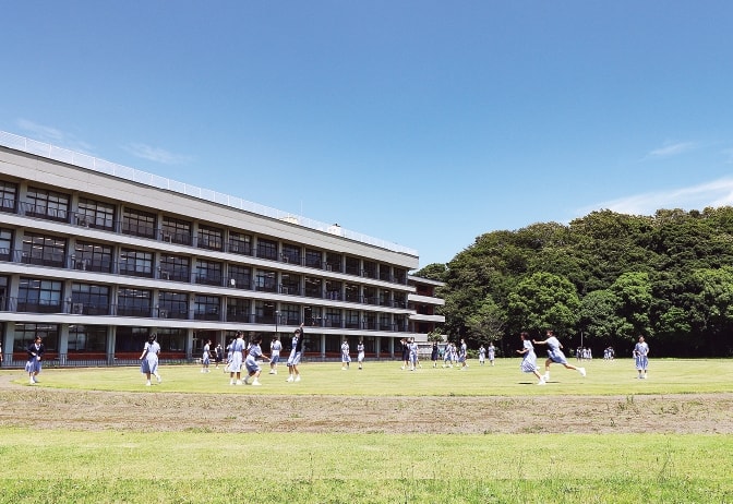 清泉女学院中学高等学校 外観