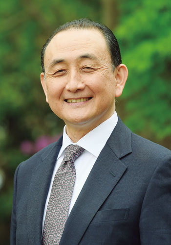 尾上 史郎 校長