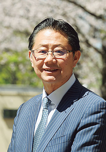 幸田 諭昭