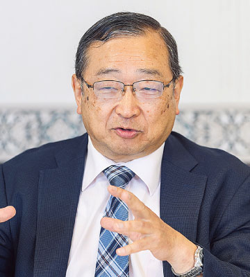 開成中学校・高等学校 校長 野水 勉