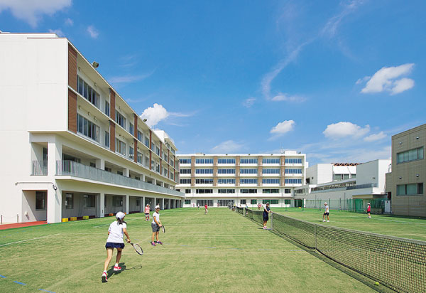 富士見中学校高等学校 外観
