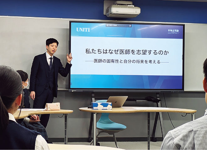 高校では「医進コース」は７限授業に