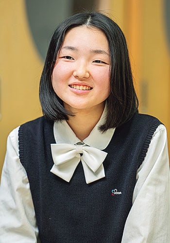 吉本 実冬