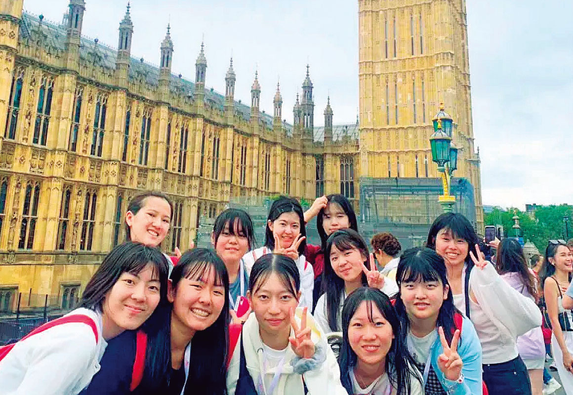 グローバル教育にも注力する。「国際交流プログラム（イギリス英語・文化研修）」