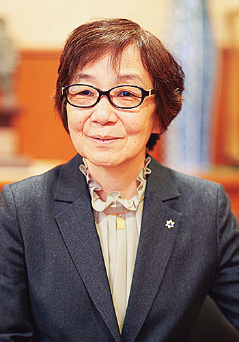 小田　恵