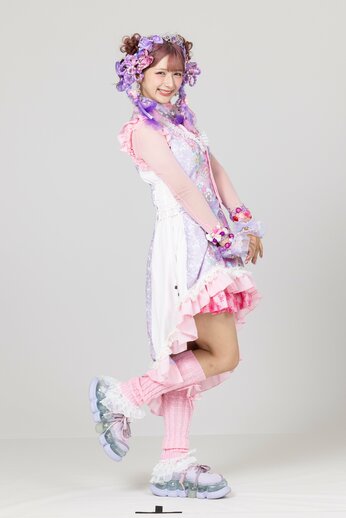 しなこさん