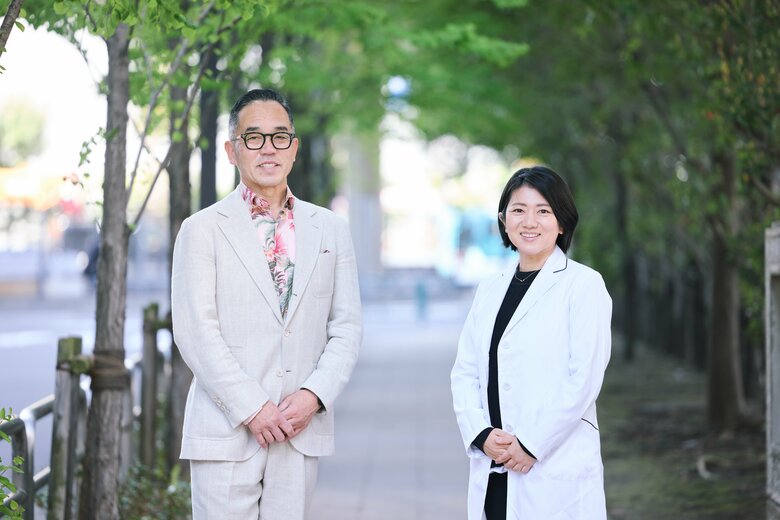 高濱正伸先生(写真左)、さわ先生(同右) 撮影:佐藤創紀(写真映像部)